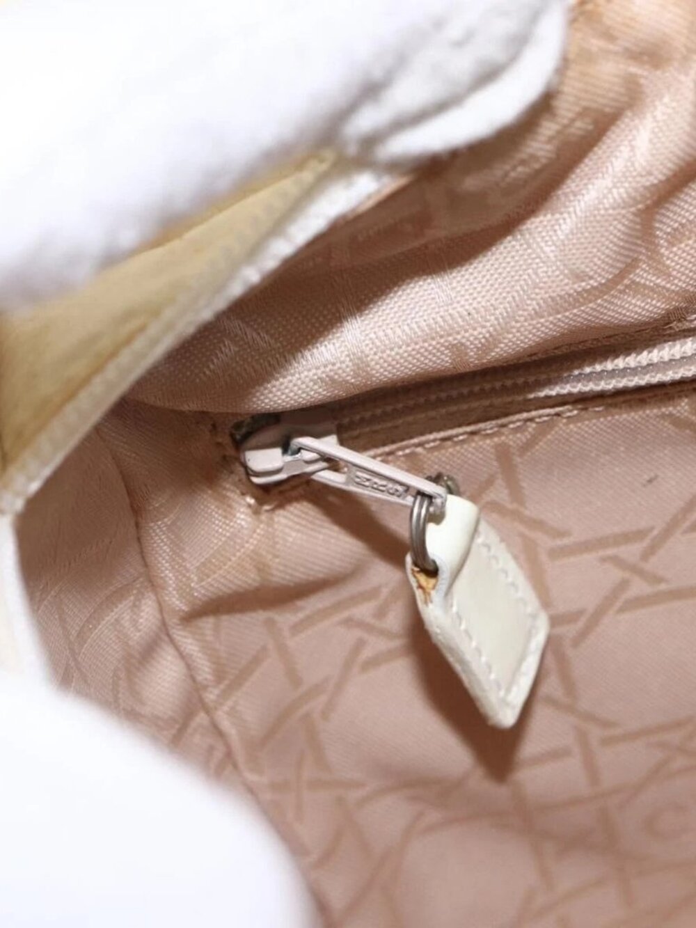 Christian Dior Lady Dior Canage Hand Bag Nylon White Silver Auth 158966 - Picture 12 of 16
